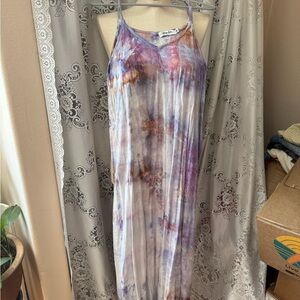 Chic Tie-Dye Maxi Dress in Purple and Pink